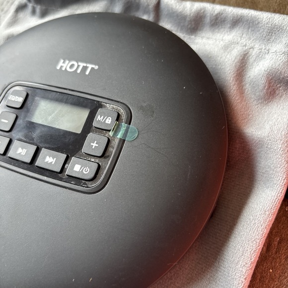 HOTT CD204 Portable CD Player Personal Compact CD Player - Picture 3 of 11